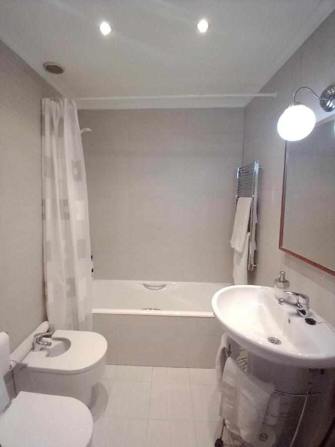 Apartamento Ana Con Garaje Eibar Bagian luar foto