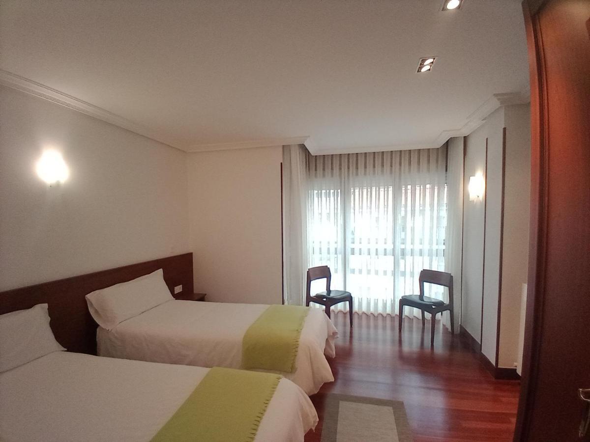 Apartamento Ana Con Garaje Eibar Bagian luar foto